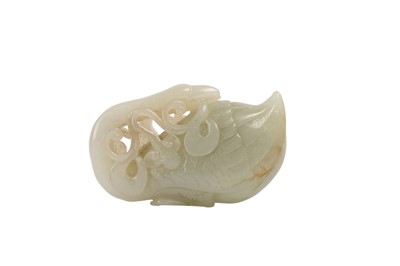 Lot 622 - A CHINESE PALE CELADON JADE MODEL OF A GOOSE.