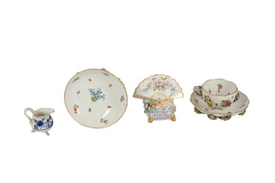 Lot 113 - A MEISSEN FLOWER ENCRUSTED CUP AND SAUCER, LATE 19TH CENTURY