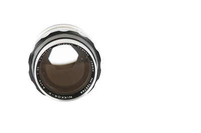 Lot 293 - A Nikon 10.5cm f/2.5 Nikkor-P Auto Lens