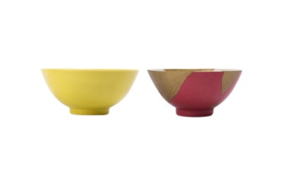 Lot 349 - A CHINESE LEMON YELLOW-GLAZED AND A RUBY-PINK ENAMELLED BOWLS.