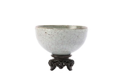 Lot 239 - A CHINESE GE-TYPE BOWL.