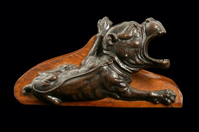 Lot 349 - A VICTORIAN BRONZE AND OAK NOVELTY BOOT REMOVER MODELLED AS A DOG DATED 1889