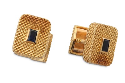 Lot 166 - Fred | A pair of sapphire cufflinks