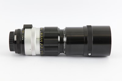 Lot 299 - A NIkon 300mm f/4.5 Nikkor-P Pre-Ai Lens