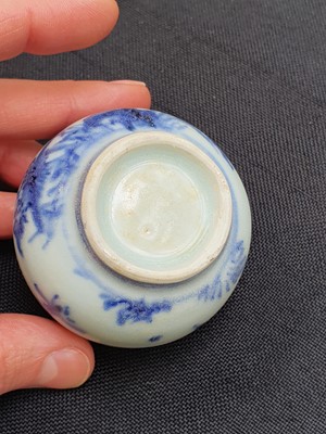 Lot 86 - TWO CHINESE BLUE AND WHITE JARLETS.