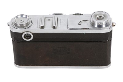 Lot 96 - A Zeiss Ikon Contax II Rangefinder Camera