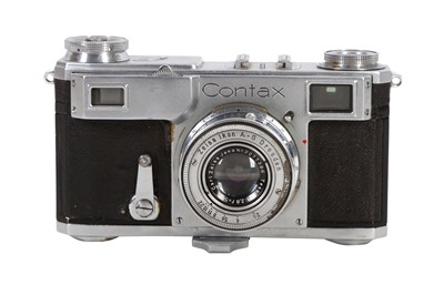 Lot 96 - A Zeiss Ikon Contax II Rangefinder Camera