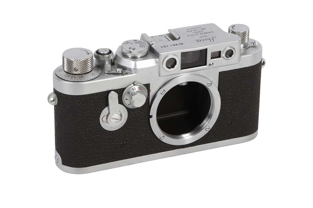 Lot 125 - A Leica  IIIG Rangefinder Camera Body