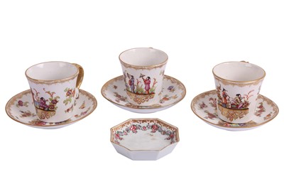 Lot 155 - THREE CONTINENTAL PORCELAIN GILT AND PAINTED TEA CUPS, IN THE MEISSEN TASTE, LATE 19TH CENTURY