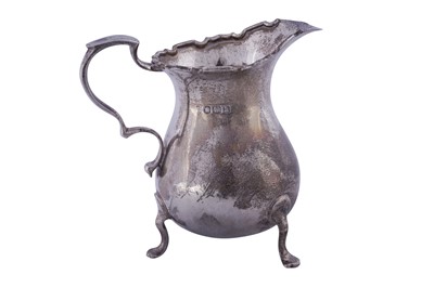 Lot 416 - An Edwardian sterling silver bachelor teapot, Chester 1903 by Stokes & Ireland Ltd