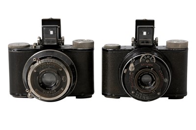 Lot 316 - A Pair of Dr August Nagel Viewfinder Cameras