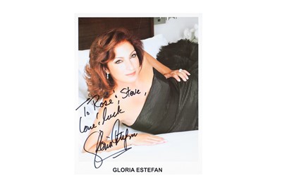 Lot 398 - Estefan (Gloria)