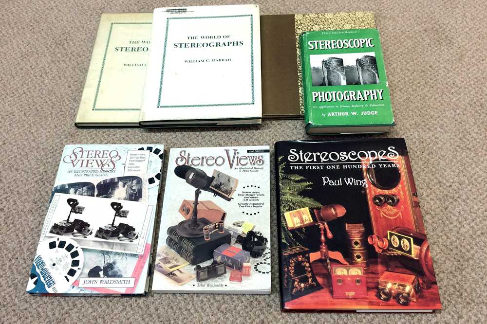 Lot 417 - Small Selection of Stereo Related Books inc a Darrah Signed Copy.