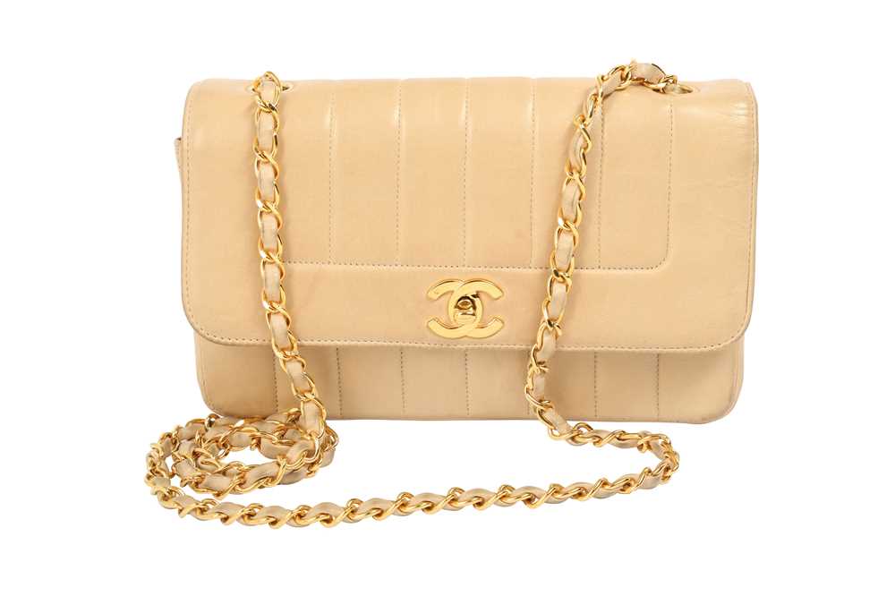 Lot 211 - Chanel Beige Vertical Quilted Medium Single