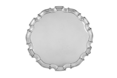Lot 415 - A George V sterling silver salver, Birmingham 1931 by Adie Brothers