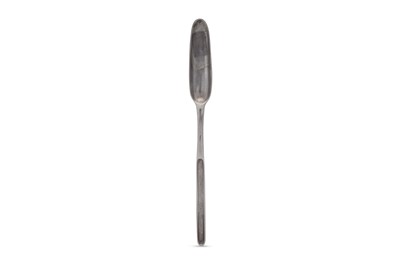 Lot 329 - A George II sterling silver marrow scoop, London 1750 by S.G or S.C cursive (untraced)