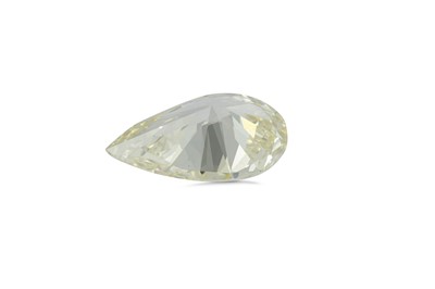 Lot 92 - A diamond pendant