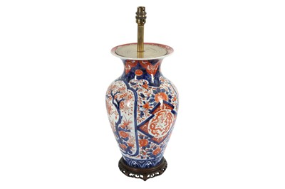 Lot 618 - A JAPANESE BALUSTER VASE, 19TH CENTURY