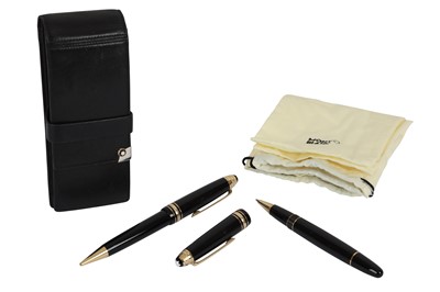 Lot 249 - MONTBLANC UNICEF LIMITED EDITION MEISTERSTÜCK PIX ROLLERBALL AND PENCIL