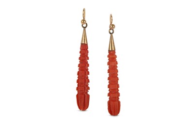 Lot 338 - λ A PAIR OF CORAL PENDENT EARRINGS