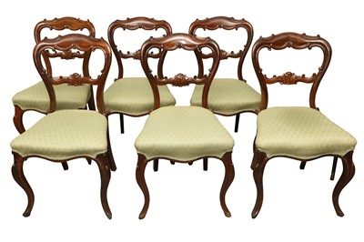 Lot 35 - A SET OF SIX VICTORIAN ROSEWOOD BALLOON BACK DINING CHAIRS