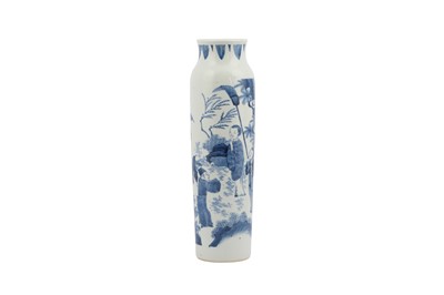 Lot 64 - A SMALL CHINESE BLUE AND WHITE SLEEVE VASE.