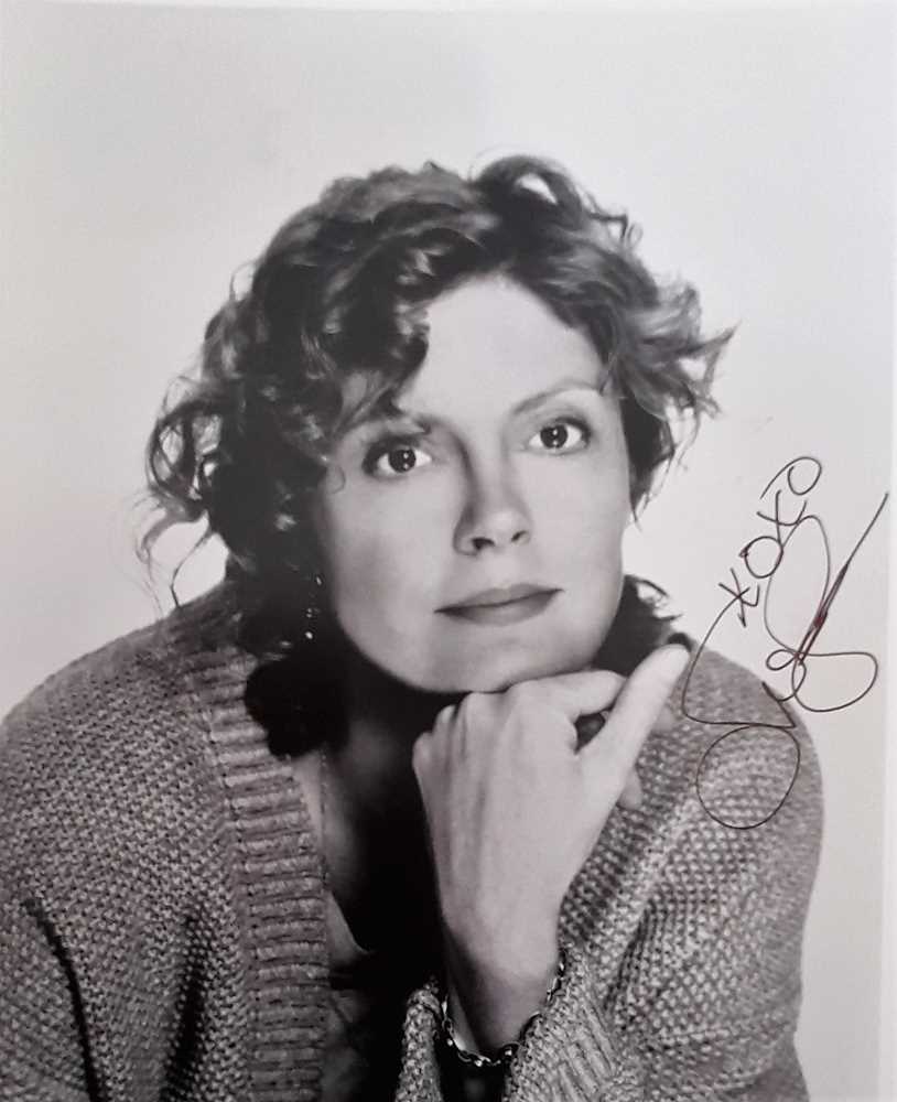 Lot 327 - Sarandon (Susan)