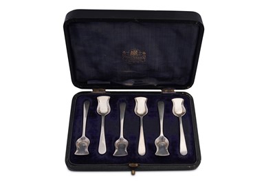 Lot 164 - A cased set of six early 20th century Indian Colonial silver salt spoons, Calcutta circa 1910 by Hamilton and Co