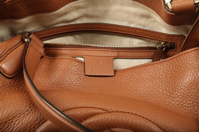 Lot 272 - Gucci Tan Medium Soho Shoulder Bag