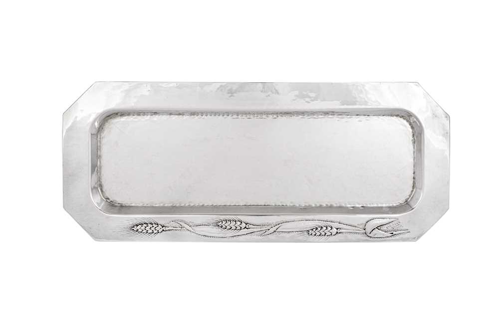 Lot 143 - A late 20th century Italian 800 standard silver sandwich or hors d'oeuvres tray, Firenze by Lavorato A Mano