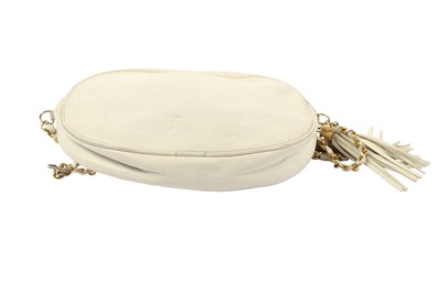 Lot 382 - Chanel White CC Logo Oval Chain Bag