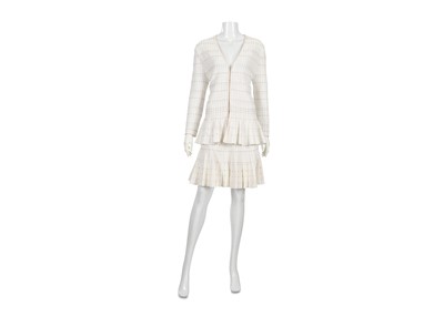 Lot 388 - Alexander McQueen White Knitted Skirt Suit - Size XXL & XL