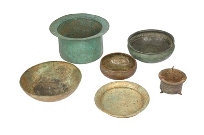 Lot 259 - A MISCELLANEOUS GROUP OF SIX ISLAMIC BRONZE VESSELS