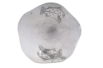 Lot 403 - A mid-20th century Mexican sterling silver dish, Mexico City, circa 1960 retailed by Tane Orfebres (est. 1952)