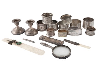 Lot 583 - A MIXED GROUP OF EARLY 20TH CENTURY GERMAN 800 STANDARD SILVER