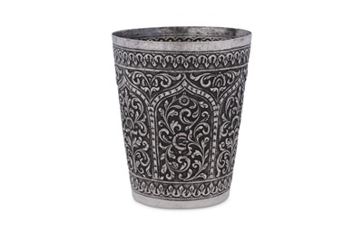 Lot 197 - A late 19th / early 20th century Anglo – Indian unmarked silver beaker, Cutch circa 1900