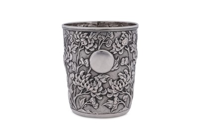 Lot 227 - An early 20th century Chinese Export silver beaker, Shanghai circa 1900 retailed by Tuck Chang