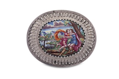 Lot 81 - An early 18th century German silver and enamel box, probably Augsburg circa 1720 by W.S in an oval (probably Rosenberg 728)