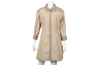 Lot 226 - Louis Vuitton Beige Safari Dress - Size 42