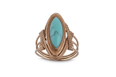Lot 636 - A SYNTHETIC TURQUOISE DRESS RING