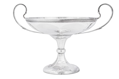 Lot 410 - A George V sterling silver pedestal fruit bowl, Birmingham 1926 by Ernest Druiff & Co