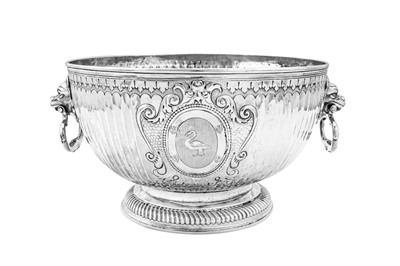 Lot 572 - A William III Britannia standard silver monteith bowl, London 1699 by James Chadwick (reg. April 1697)