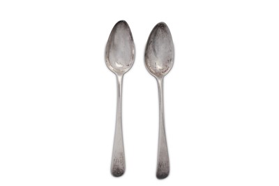Lot 314 - A pair of George III Irish provincial silver dessert spoons, Cork circa 1800 by John Toleken (active 1798-1836)