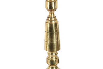 Lot 521 - A PAIR OF TALL BRASS LAMPS, POSSIBLY INDIAN, LATE 19TH / EARLY 20TH CENTURY