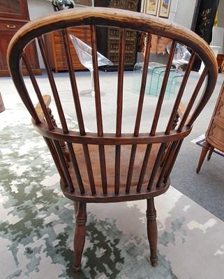 Lot 67 - A HARLEQUIN SET OF SIX HOOP BACK WINDSOR CHAIRS, 19TH TO EARLY 20TH CENTURY
