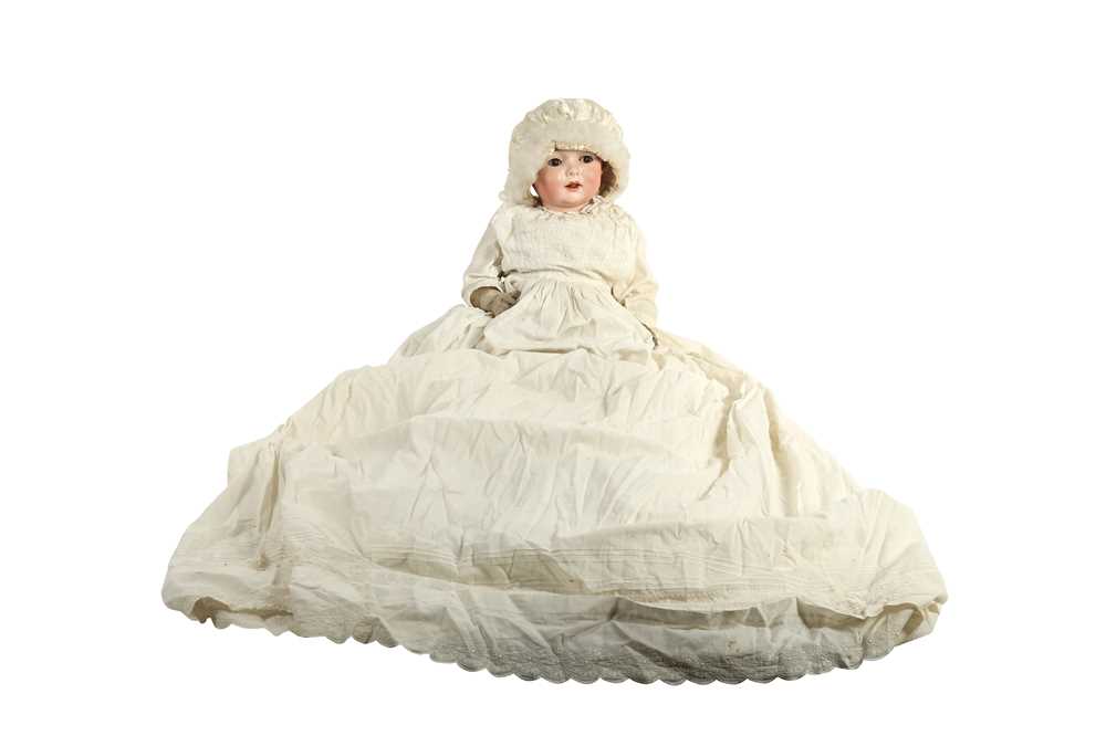 Lot 169 - DOLLS: AN ARMAND MARSEILLE BISQUE HEADED DOLL, EARLY 20TH CENTURY