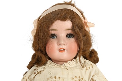 Lot 173 - DOLLS: A SIMON AND HALBIG BISQUE HEAD DOLL, EARLY 20TH CENTURY
