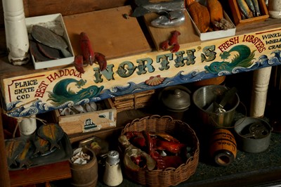 Lot 258 - DIORAMA: A DIORAMA OF A FISH SHOP MARKET STALL ENTITLED NORTH'S FRESH LOBSTERS, 20TH CENTURY