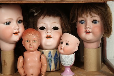 Lot 186 - DOLLS: AN ARMAND MARSEILLE 390 BISQUE DOLL HEAD, EARLY 20TH CENTURY