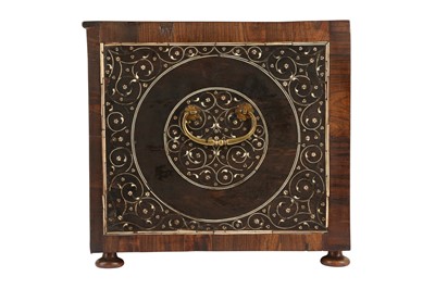 Lot 39 - A LATE 17TH / EARLY 18TH CENTURY INDO-PORTUGUESE ROSEWOOD AND IVORY TABLE CABINET